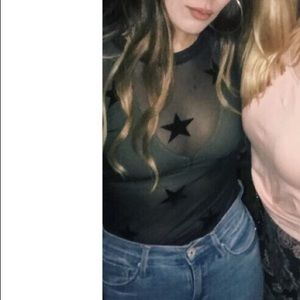 Mesh long sleeve with velvet stars